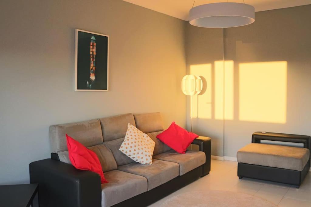 Сomfortable Apartments And Free Garage Parking Porto Exterior photo